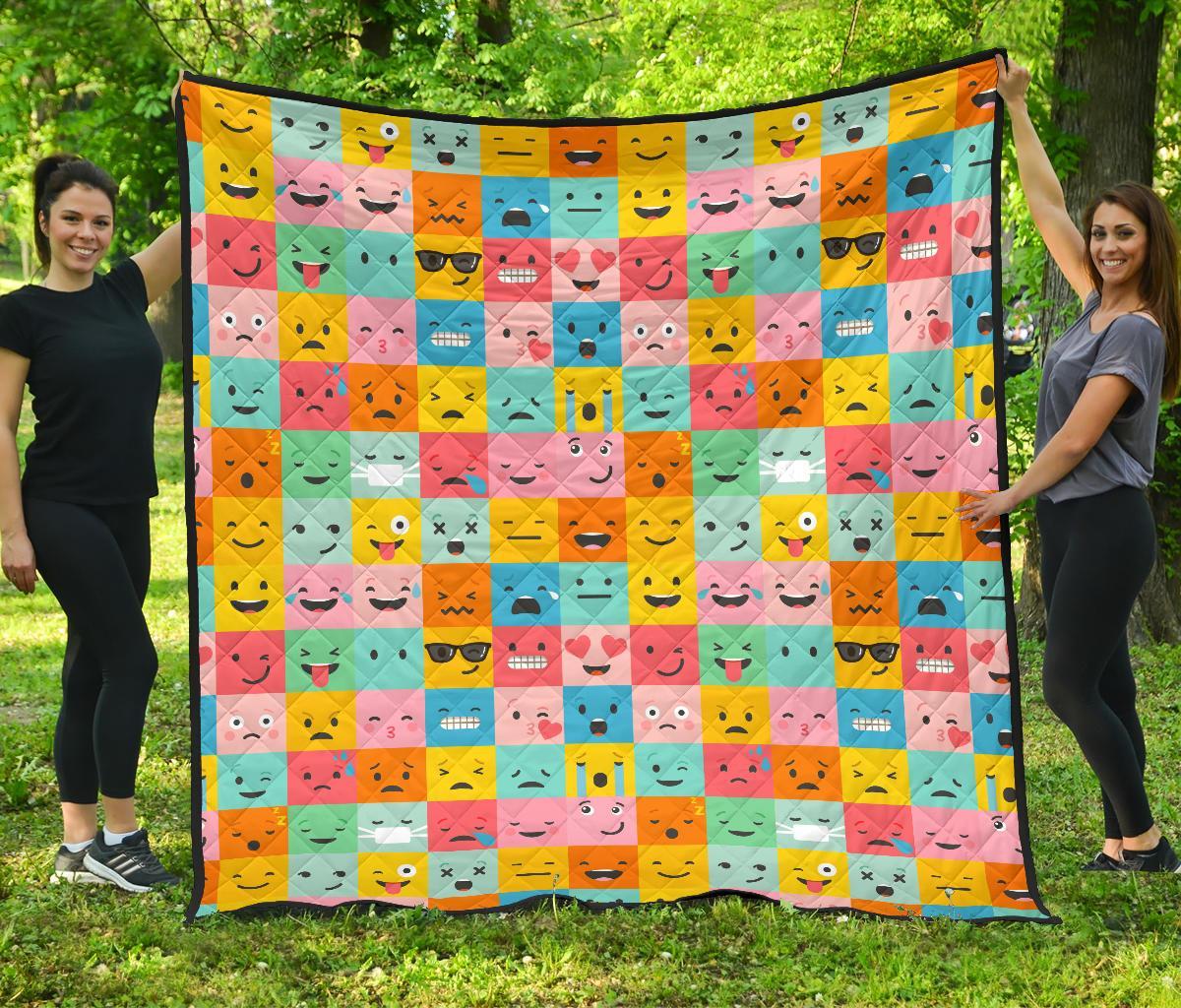 Emoji Pattern Print Quilt-grizzshop
