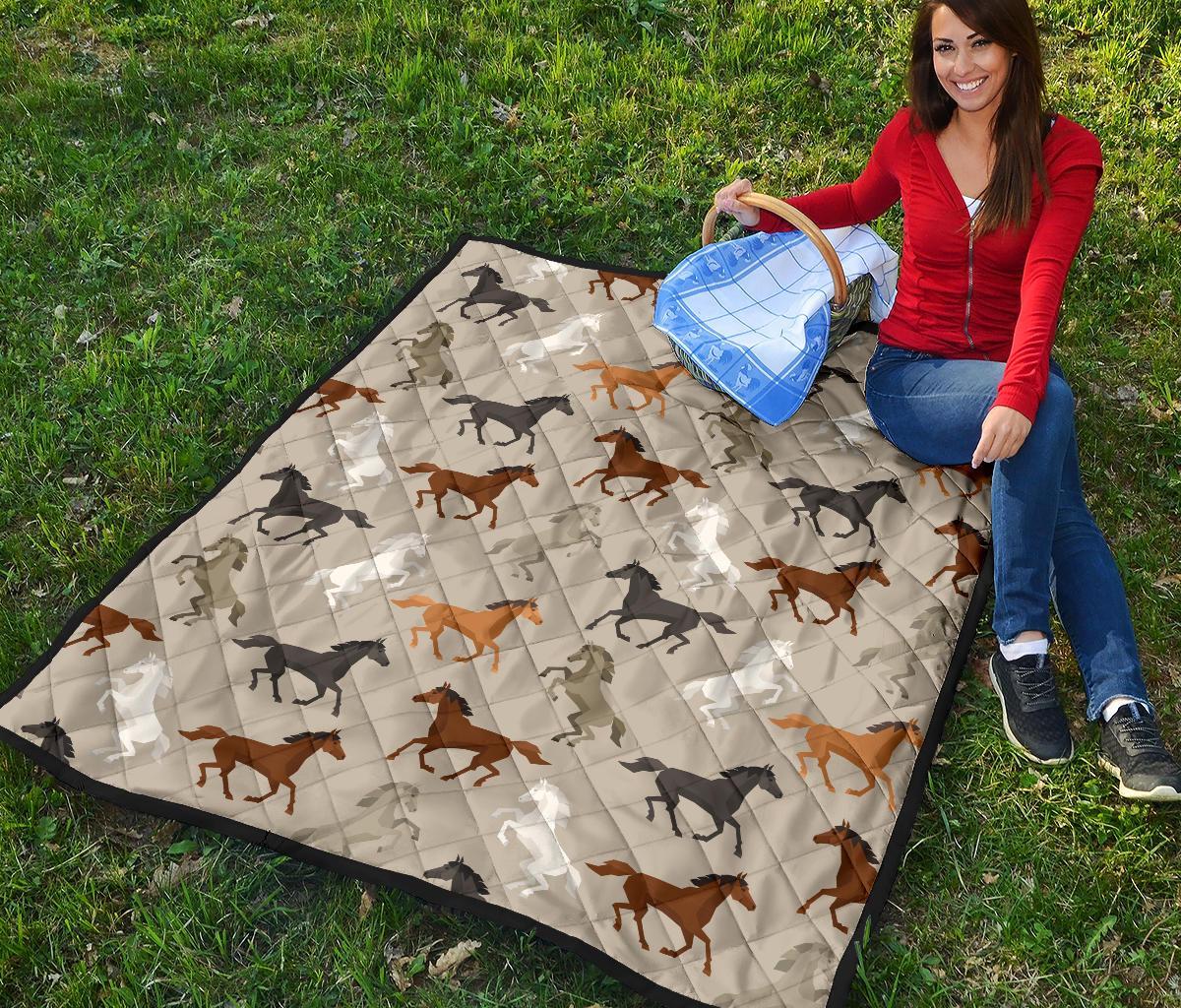 Equestrian Pattern Print Quilt-grizzshop