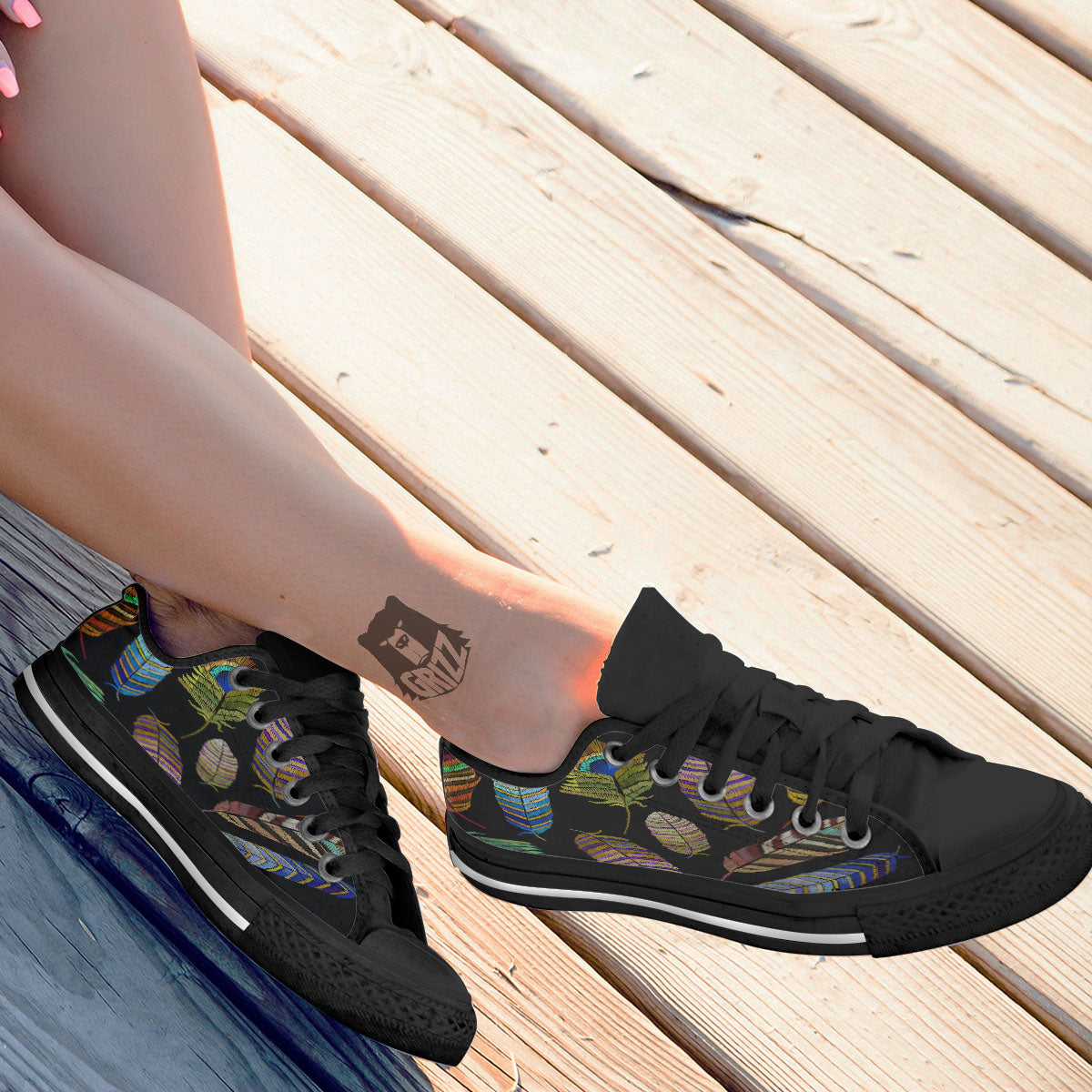 Feather Embroidery Peacock Print Black Low Top Shoes-grizzshop
