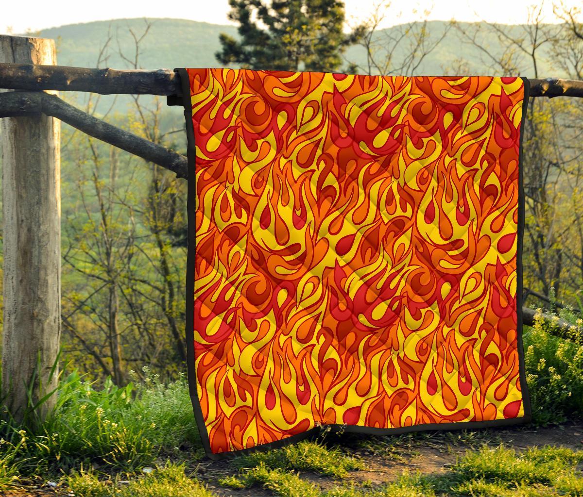 Flame Fire Print Pattern Quilt-grizzshop