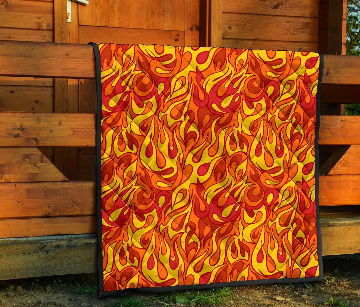 Flame Fire Print Pattern Quilt-grizzshop