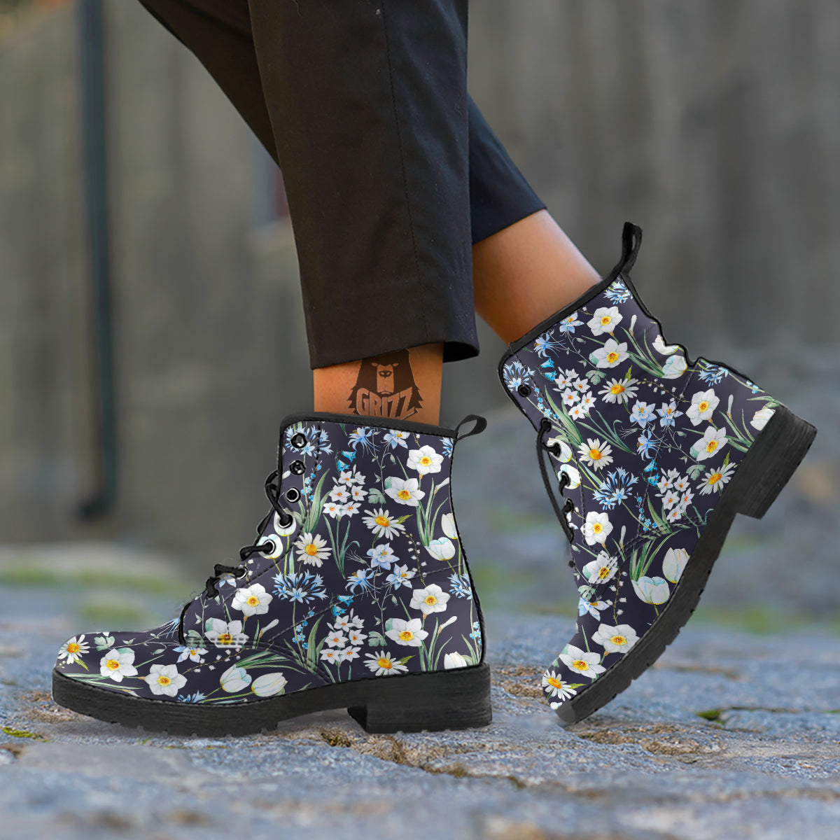 Flower White Daffodil Print Pattern Leather Boots-grizzshop