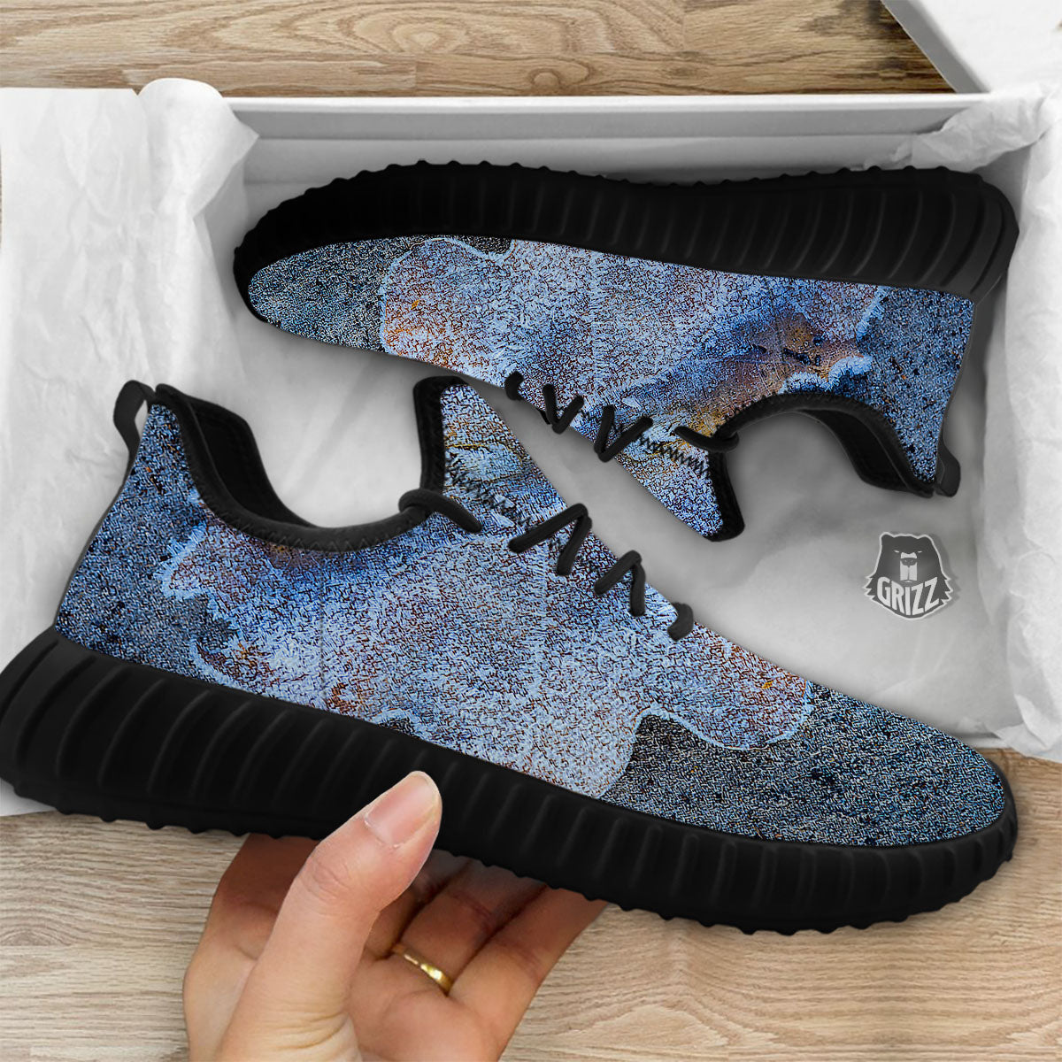 Frozen Leaf Oak Print Black Walking Shoes-grizzshop