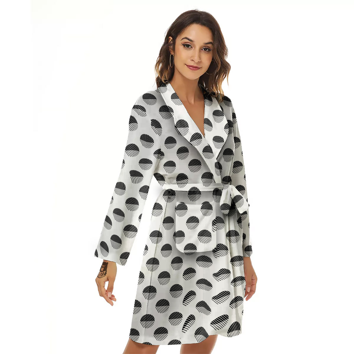 Geometric Black And White Polka Dots Print Pattern Women's Robe-grizzshop