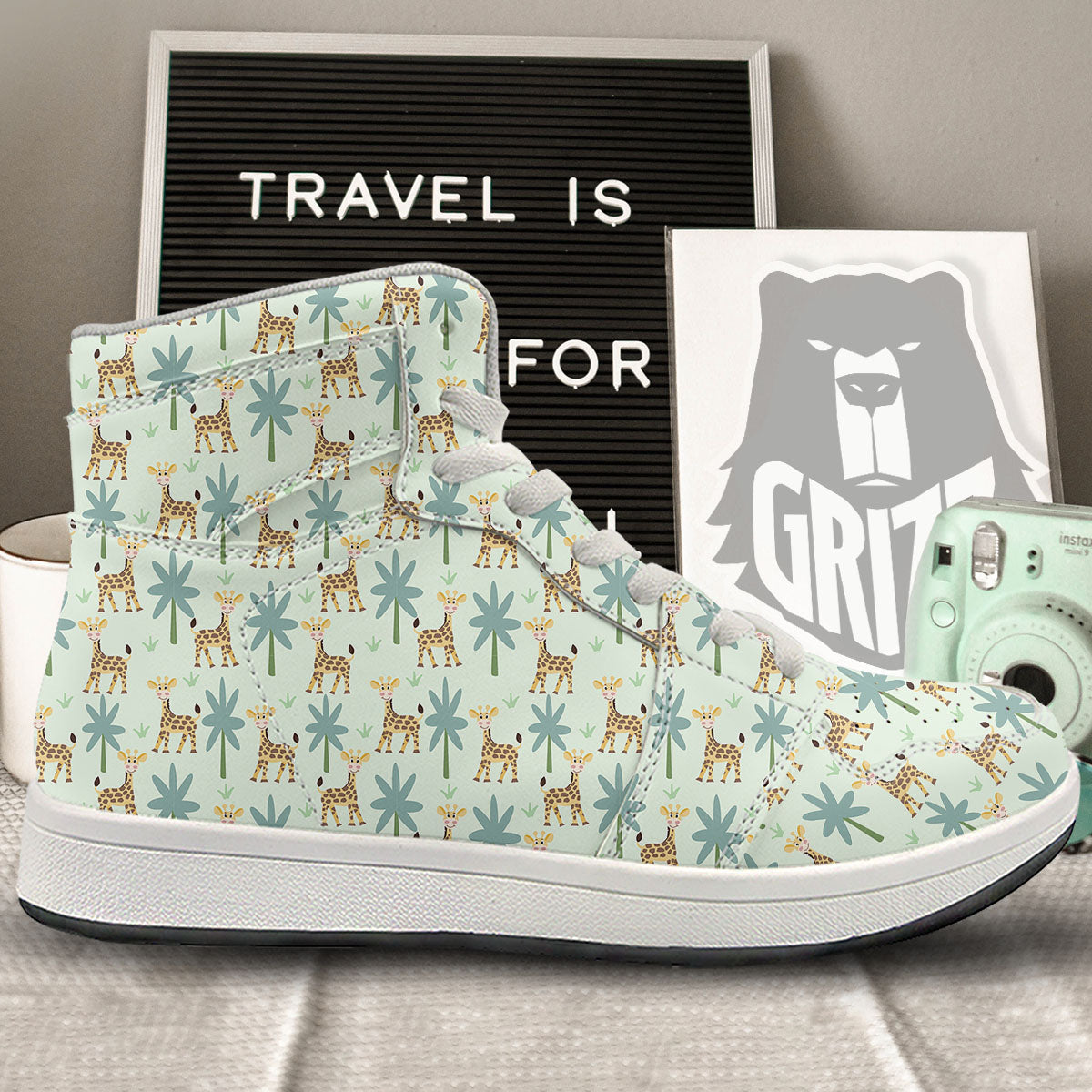 Giraffe Cartoon Print Pattern High Top Sneakers-grizzshop