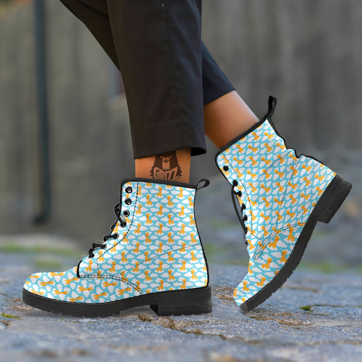 Giraffe Cute Cartoon Print Pattern Leather Boots-grizzshop