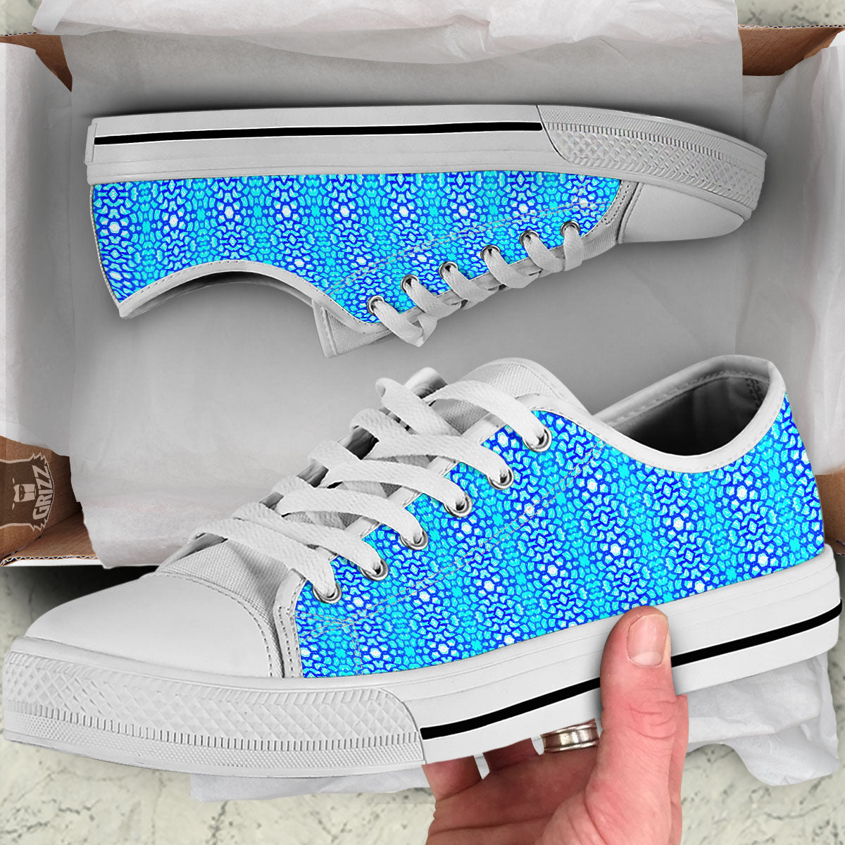 Giraffe Turquoise Print Pattern White Low Top Shoes-grizzshop