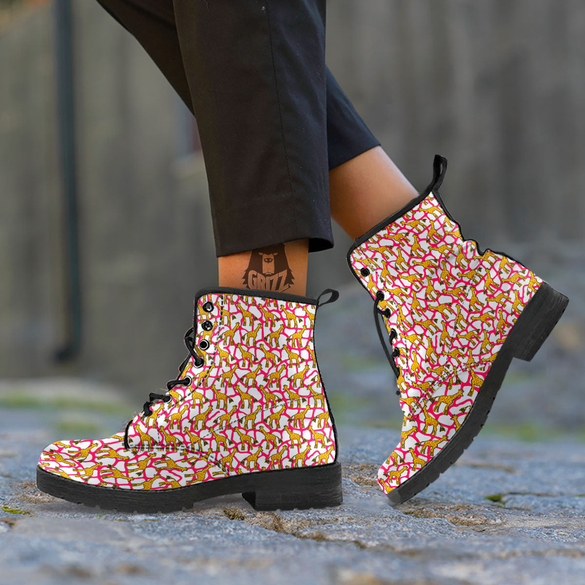 Giraffe Yellow And Pink Print Pattern Leather Boots-grizzshop