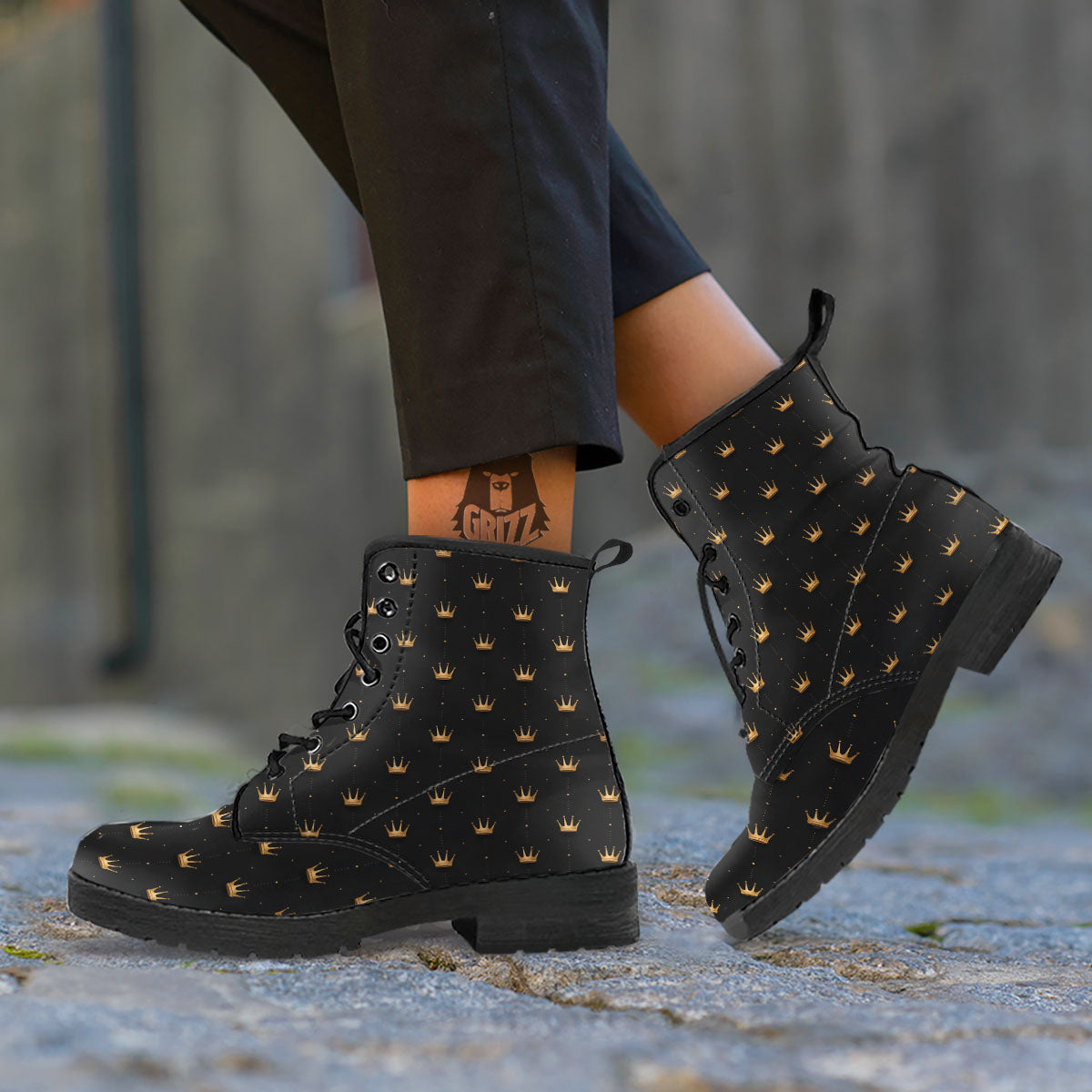 Gold Crown Print Pattern Leather Boots-grizzshop