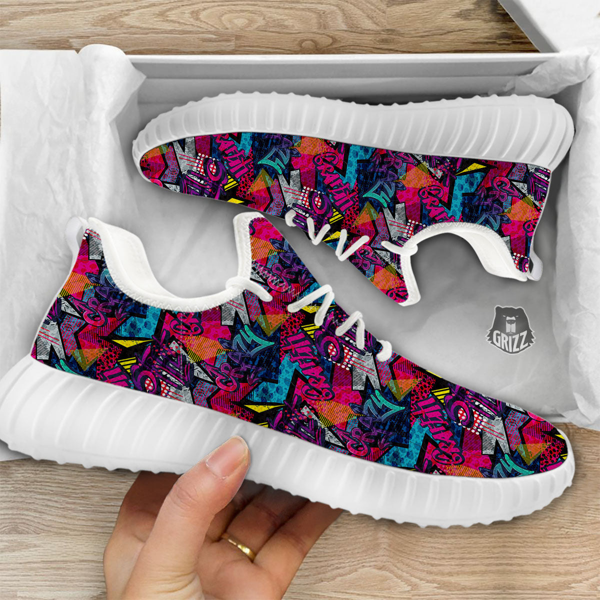 Graffiti Grunge Print Pattern White Walking Shoes-grizzshop