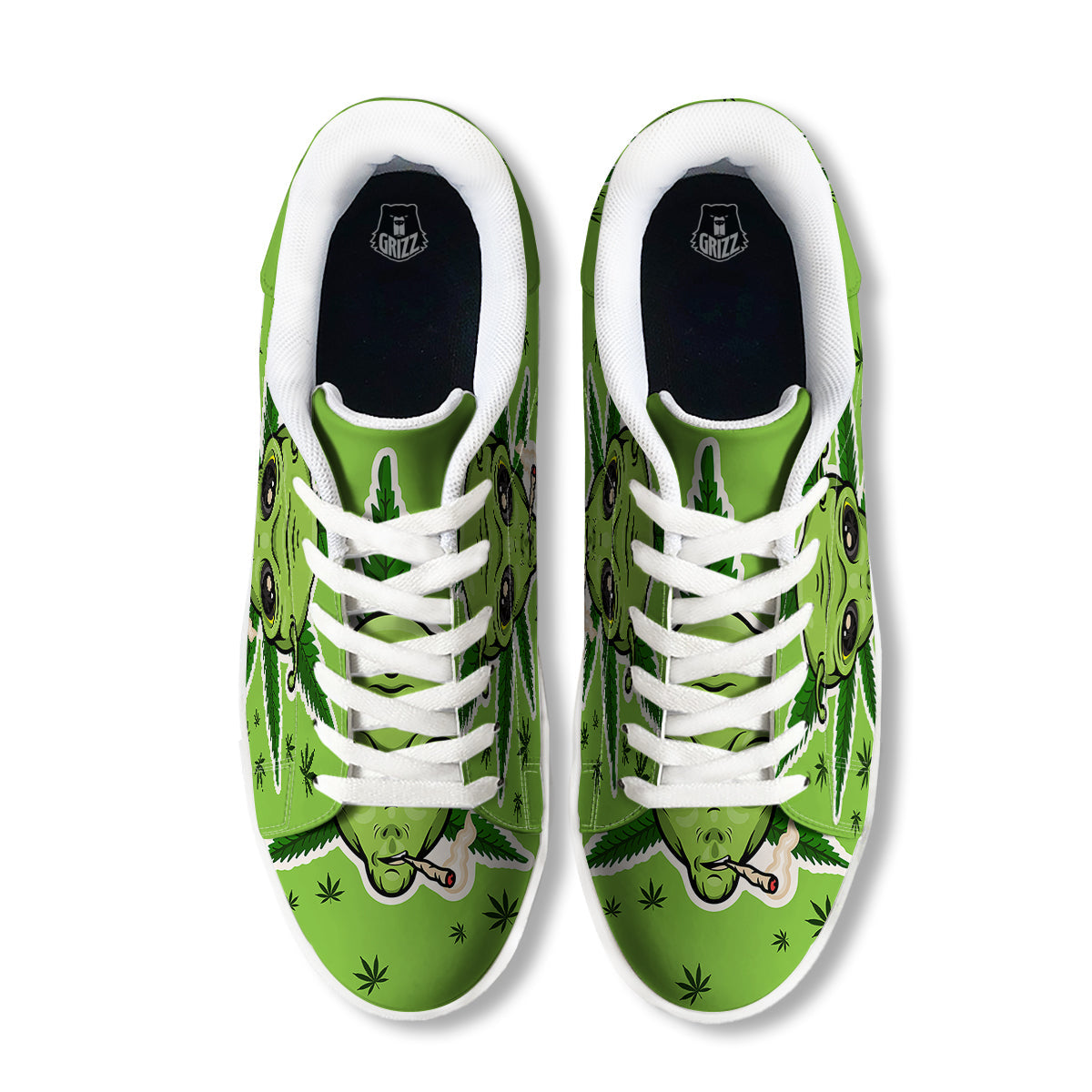 Green Alien Smoking Print White Low Top Sneakers-grizzshop