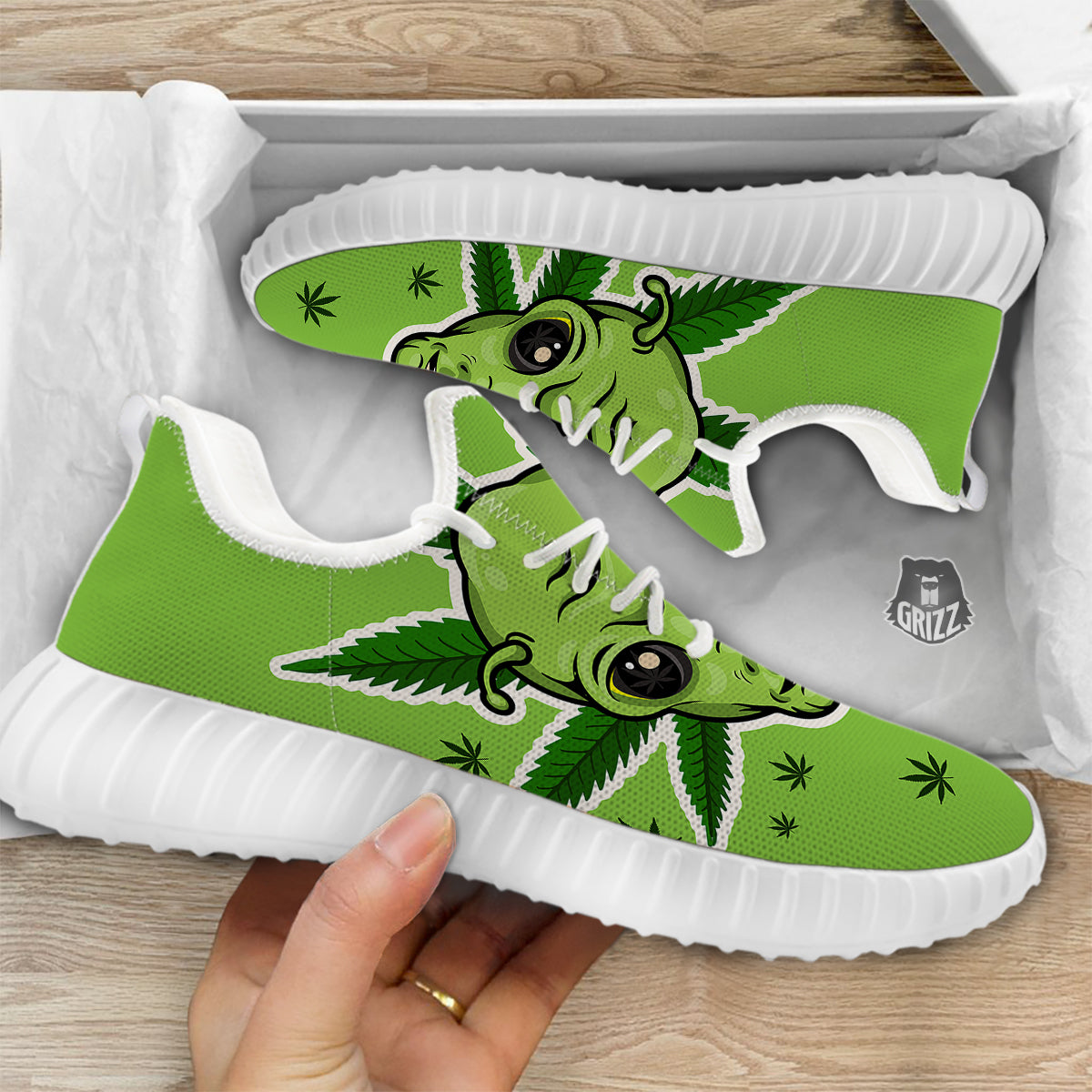 Green Alien Smoking Print White Walking Shoes-grizzshop