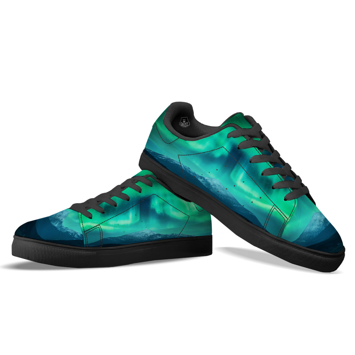 Green Northern Lights And Snowy Mountains Print Black Low Top Sneakers-grizzshop