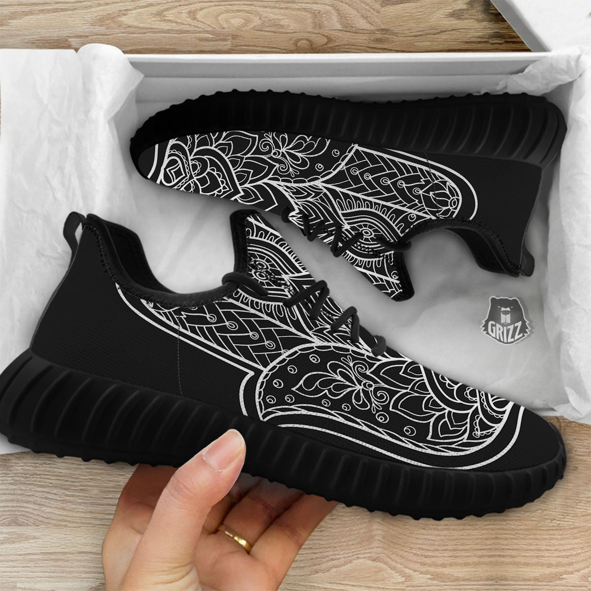 Hamsa White And Black Print Black Walking Shoes-grizzshop