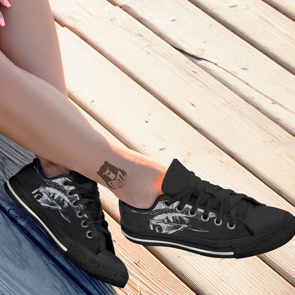 Helmet Ancient Spartan Print Black Low Top Shoes-grizzshop