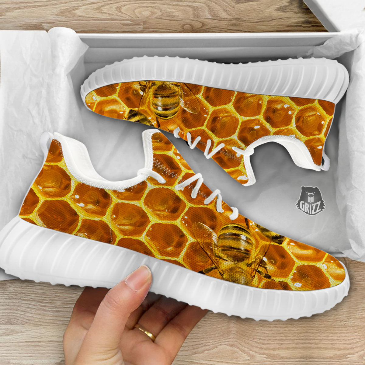 Hive Honey Bee Print White Walking Shoes-grizzshop