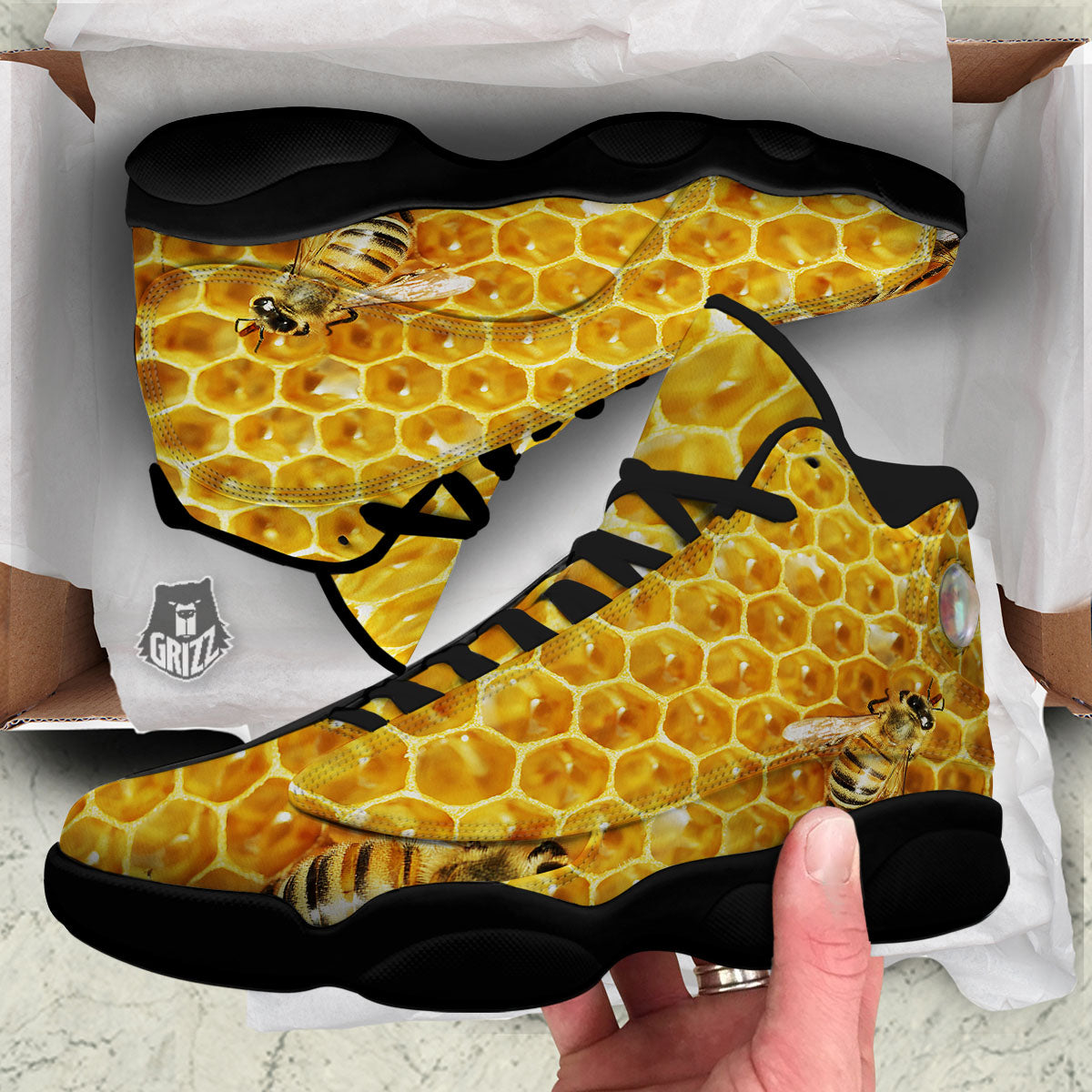 Honeycomb And Bees Print Black Basketball Shoes-grizzshop