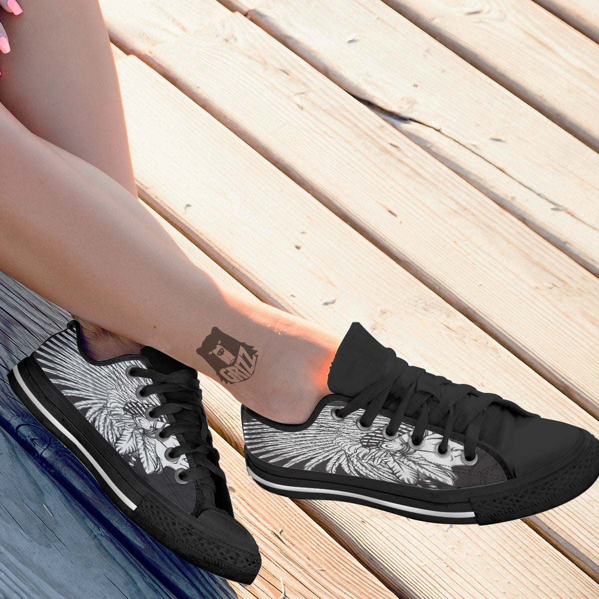 Indian Portrait Monochrome Native Print Black Low Top Shoes-grizzshop