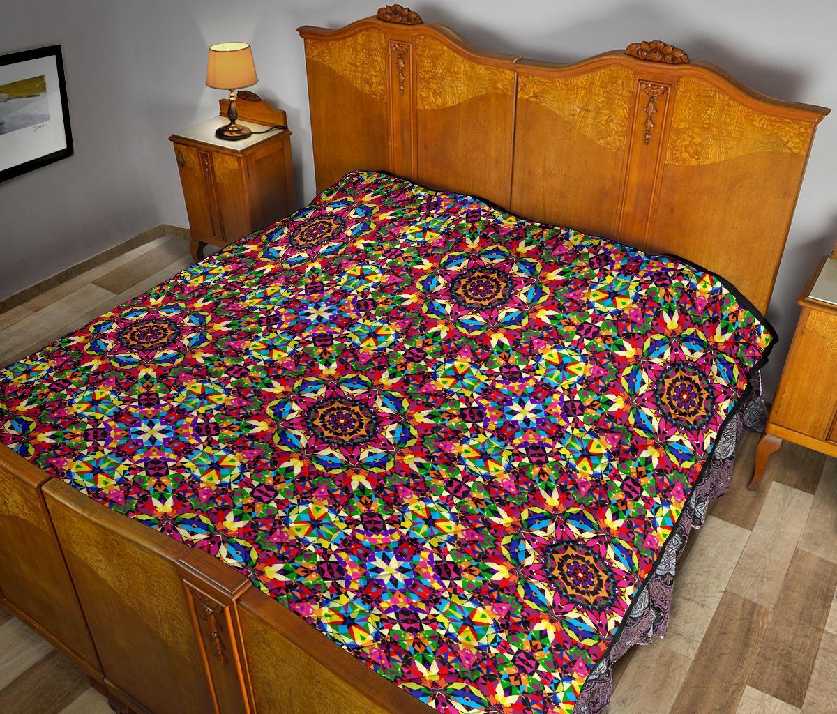 Kaleidoscope Pattern Print Quilt-grizzshop