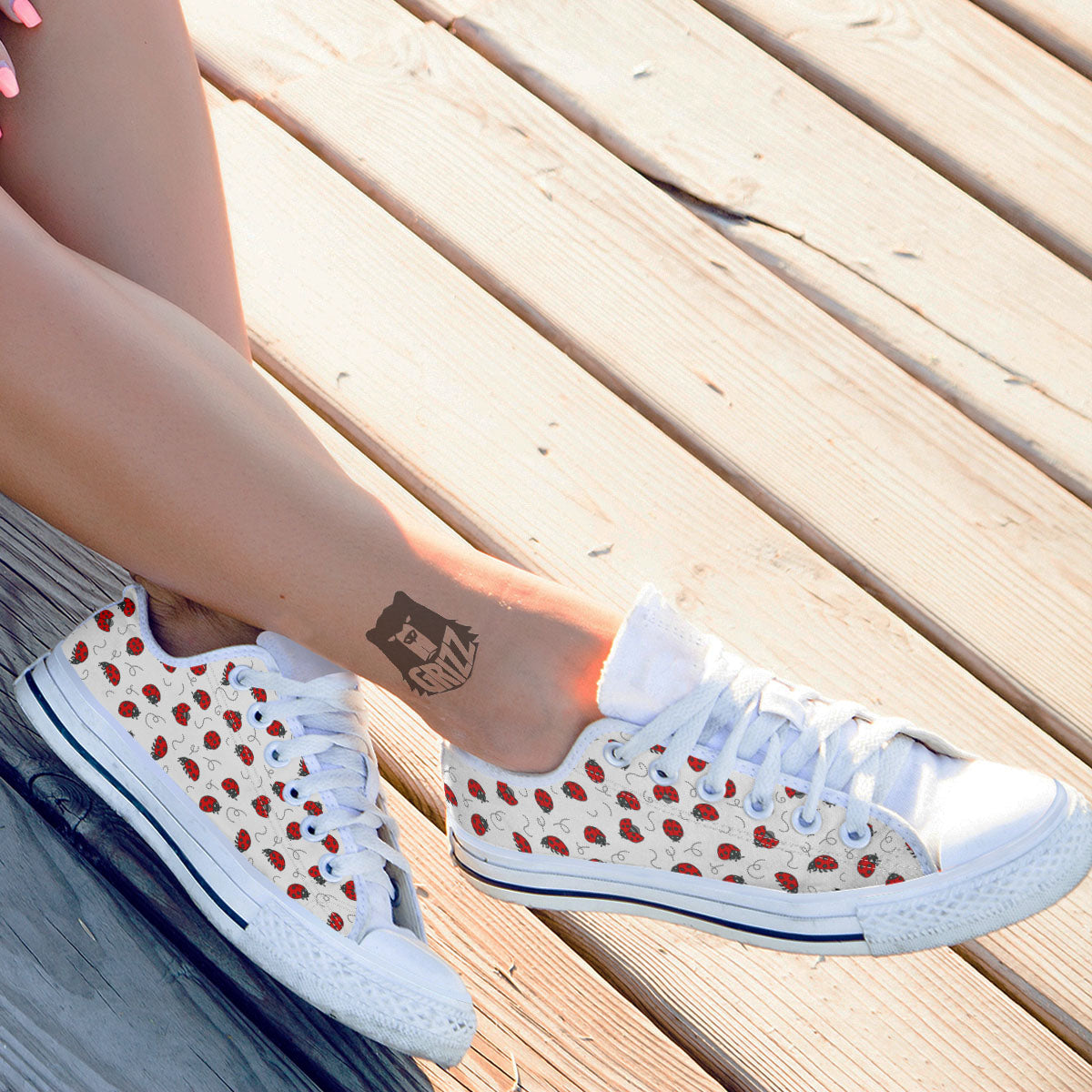 Ladybird Cartoon Print Pattern White Low Top Shoes-grizzshop