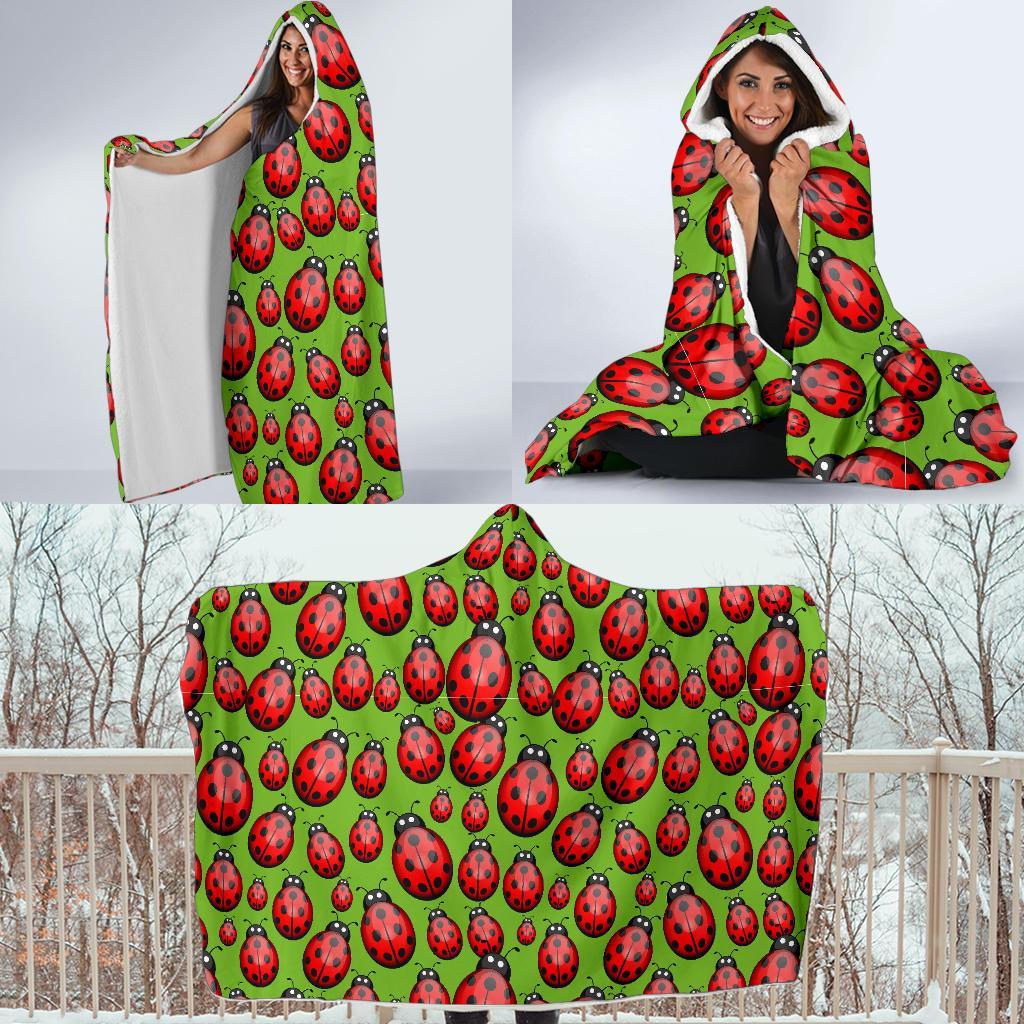 Ladybug Print Pattern Hooded Blanket-grizzshop