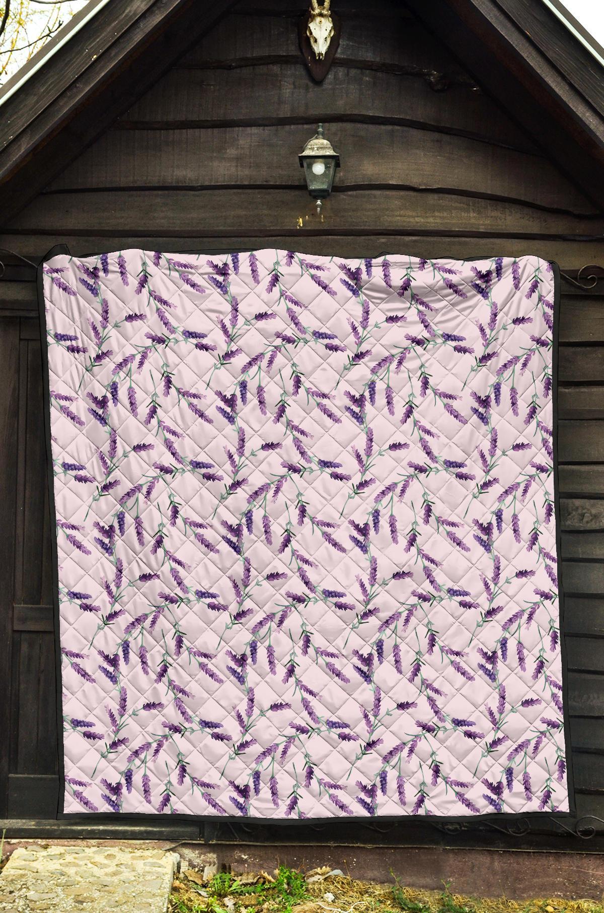 Lavender Floral Pattern Print Quilt-grizzshop