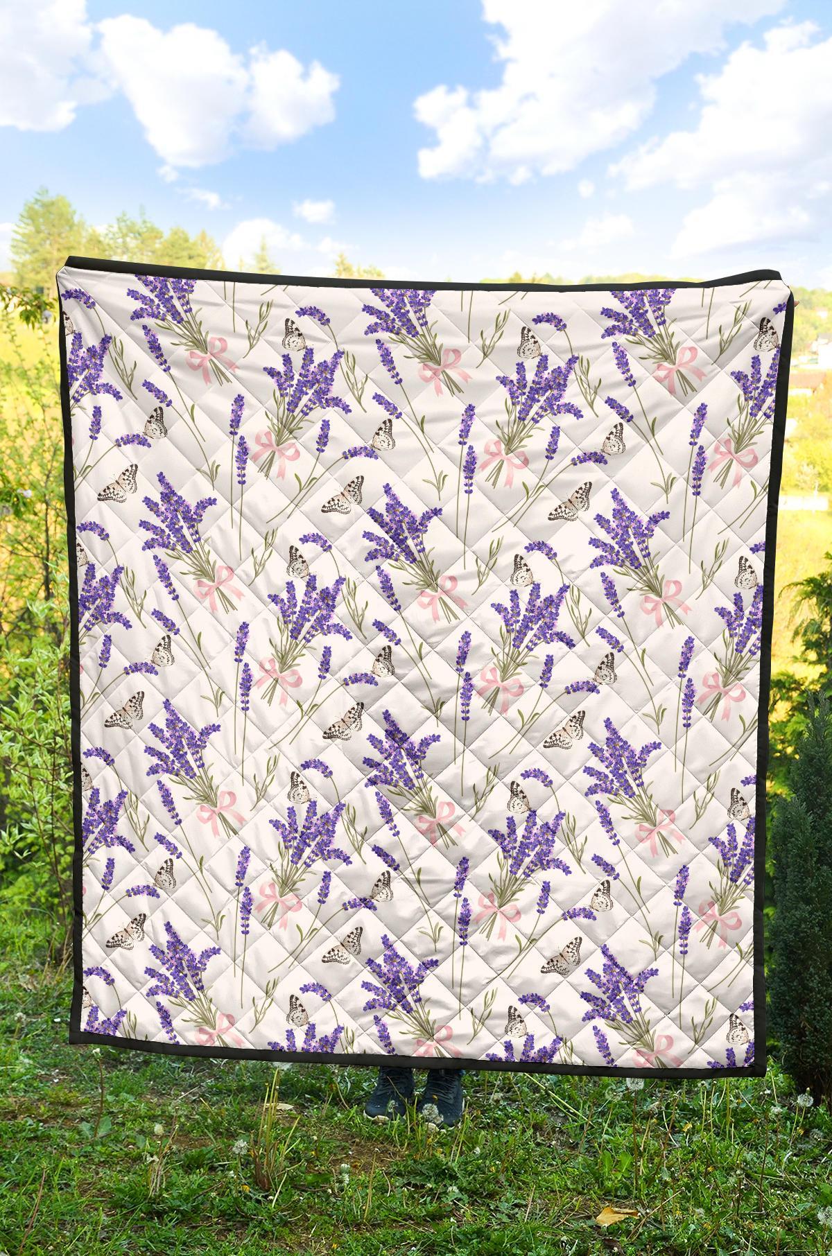 Lavender Floral Print Pattern Quilt-grizzshop