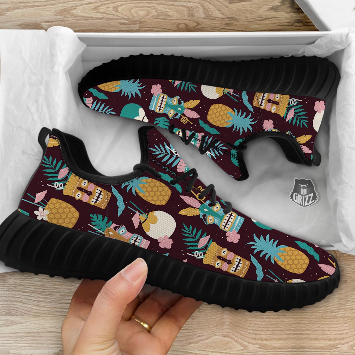 Luau Tiki Print Pattern Black Walking Shoes-grizzshop