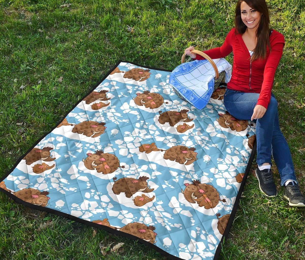 Mammoth Ice Age Pattern Print Quilt-grizzshop