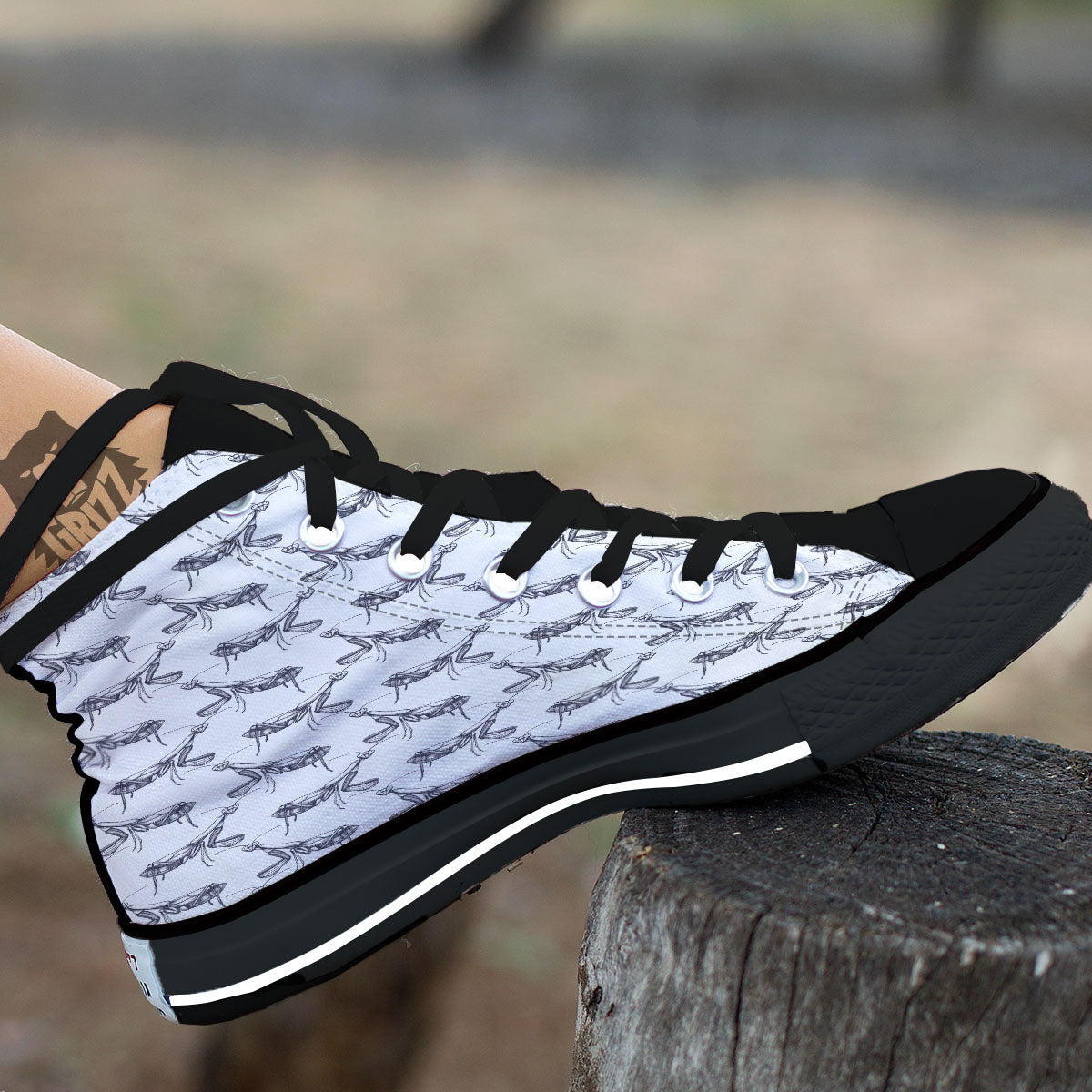 Mantis Hand Drawn Print Pattern High Top Shoes-grizzshop