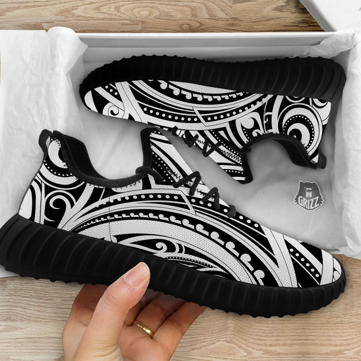 Maori Tattoo White And Black Print Black Walking Shoes-grizzshop