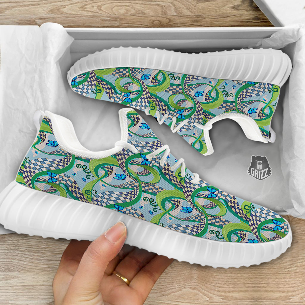 Maze Checkered Print Pattern White Walking Shoes-grizzshop