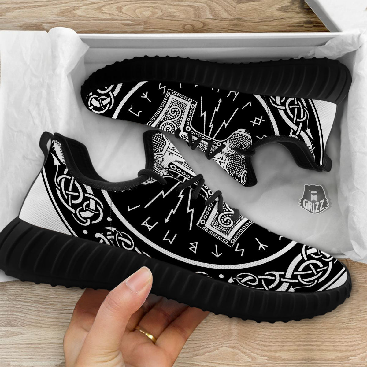 Mjolnir White And Black Print Black Walking Shoes-grizzshop