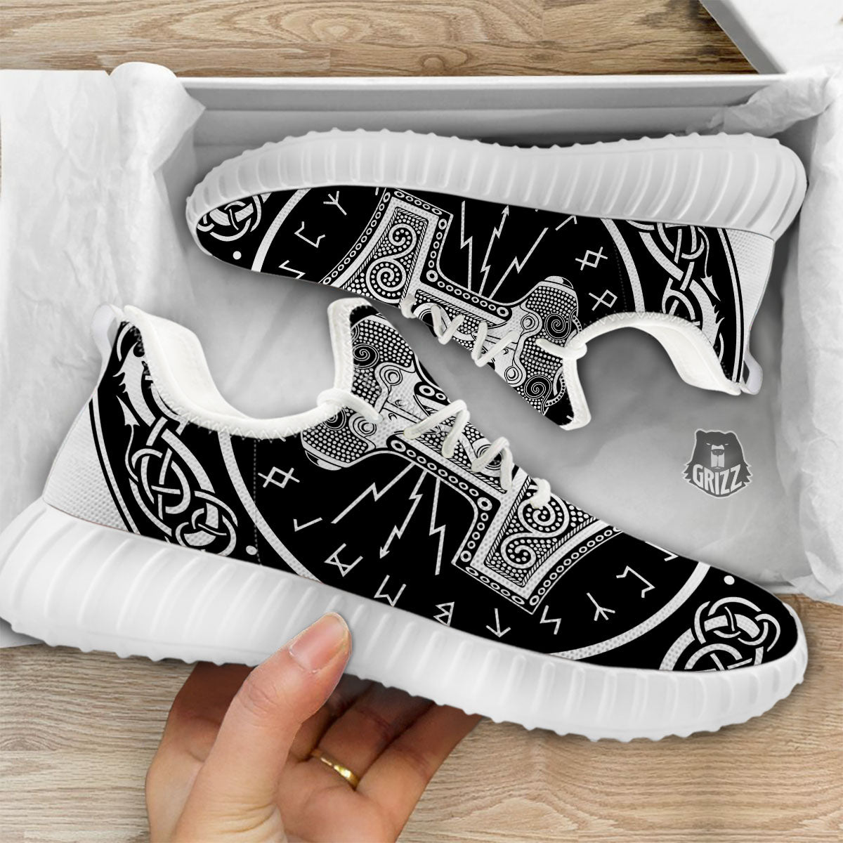 Mjolnir White And Black Print White Walking Shoes-grizzshop