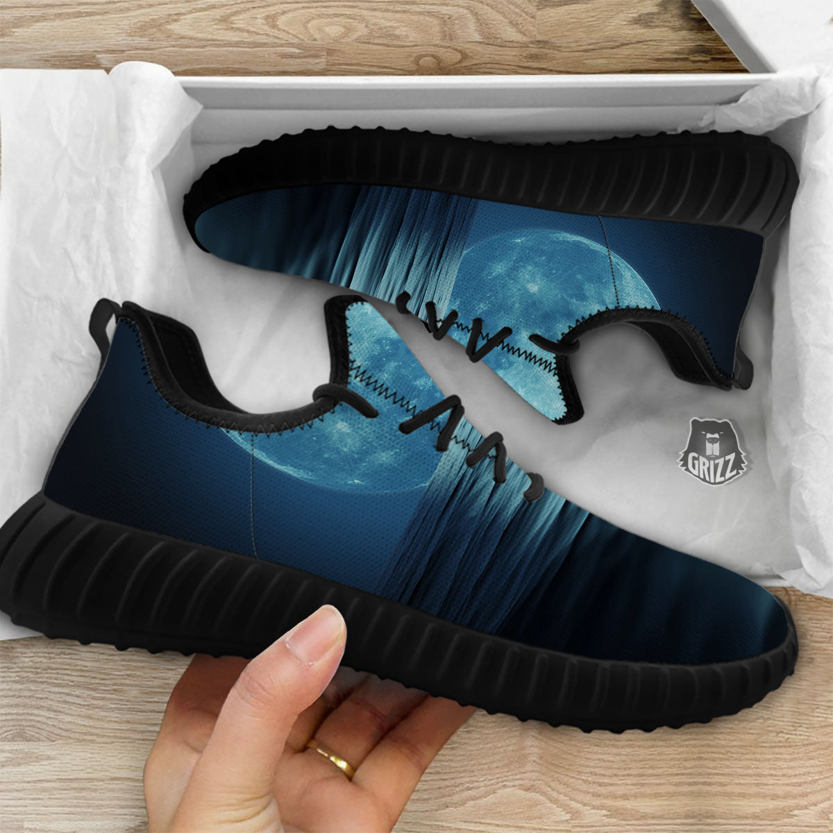 Moonlight And The Sea Print Black Walking Shoes-grizzshop
