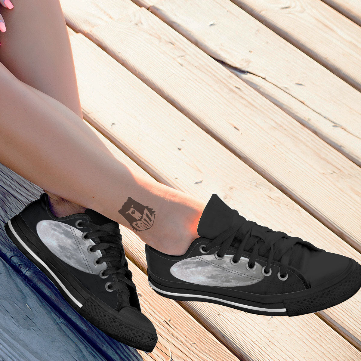 Moonlight White And Black Print Black Low Top Shoes-grizzshop