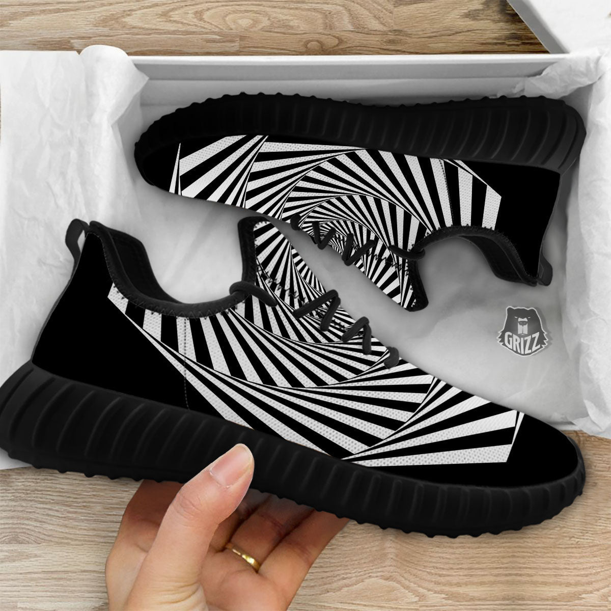 Motion Illusion Angular Swirl Print Black Walking Shoes-grizzshop