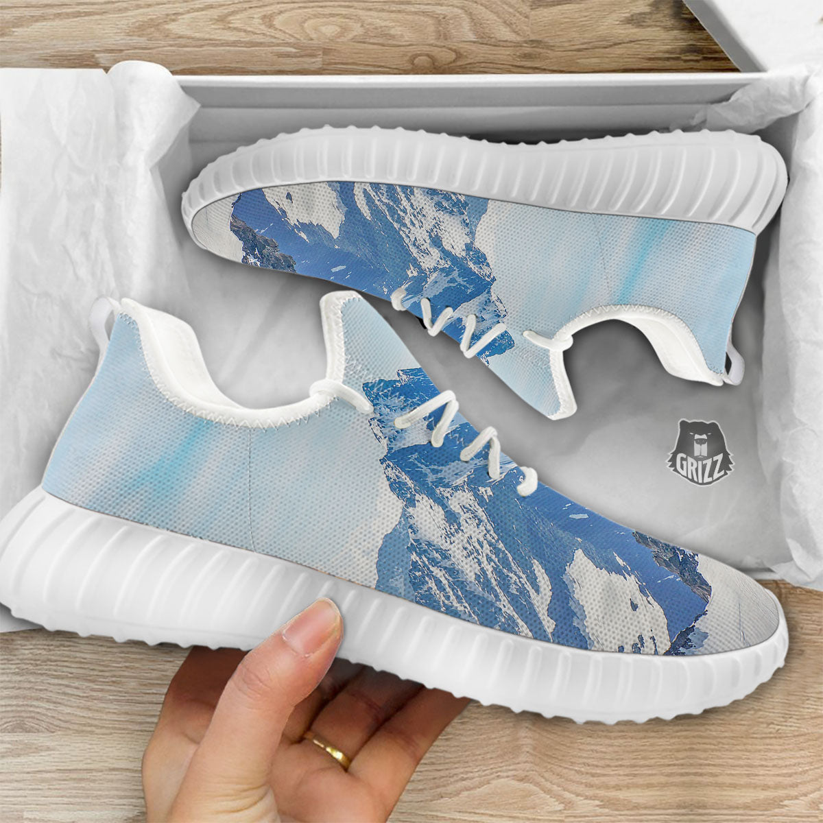 Mountain Alps Print White Walking Shoes-grizzshop