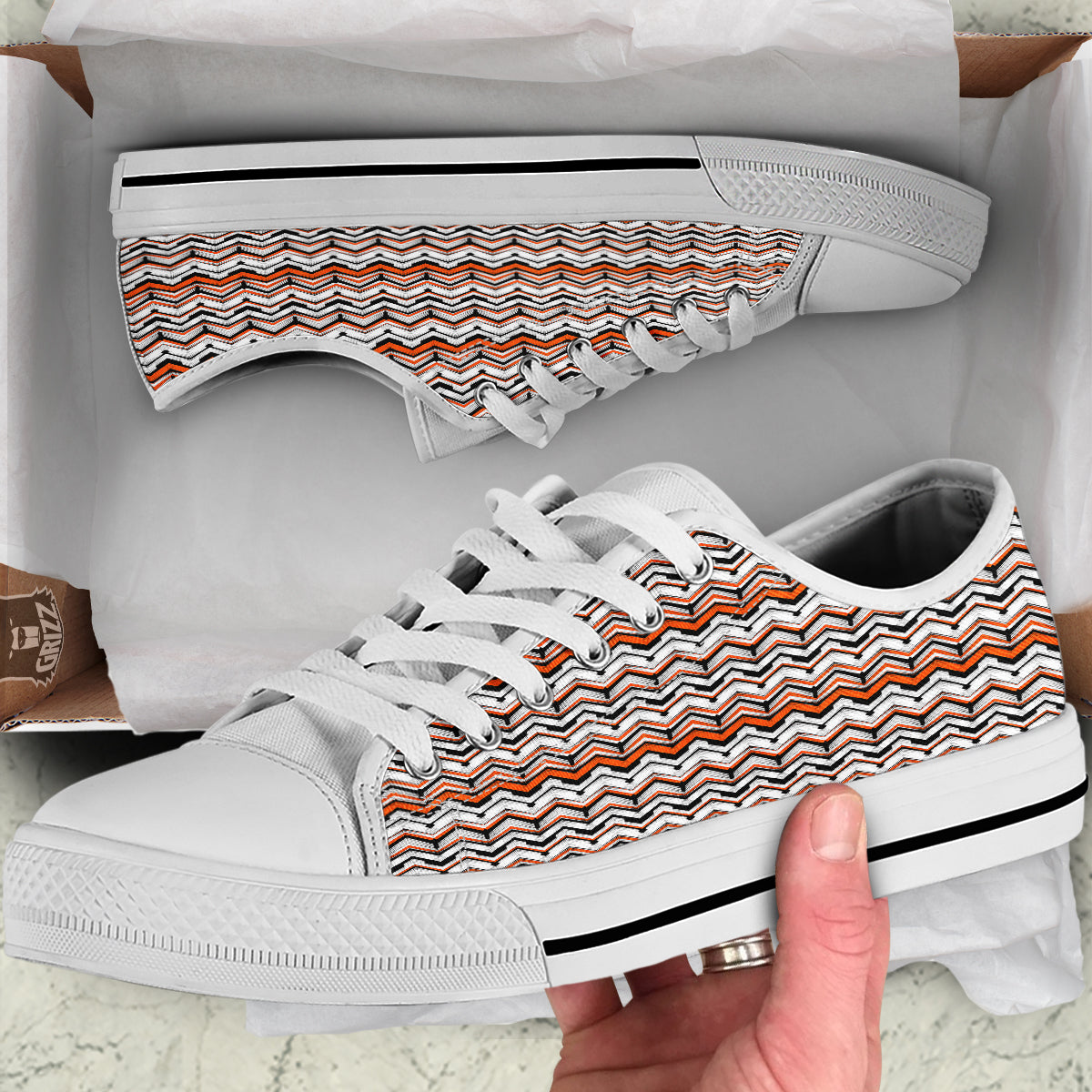 Multicolor Hand Drawn Zigzag Print White Low Top Shoes-grizzshop