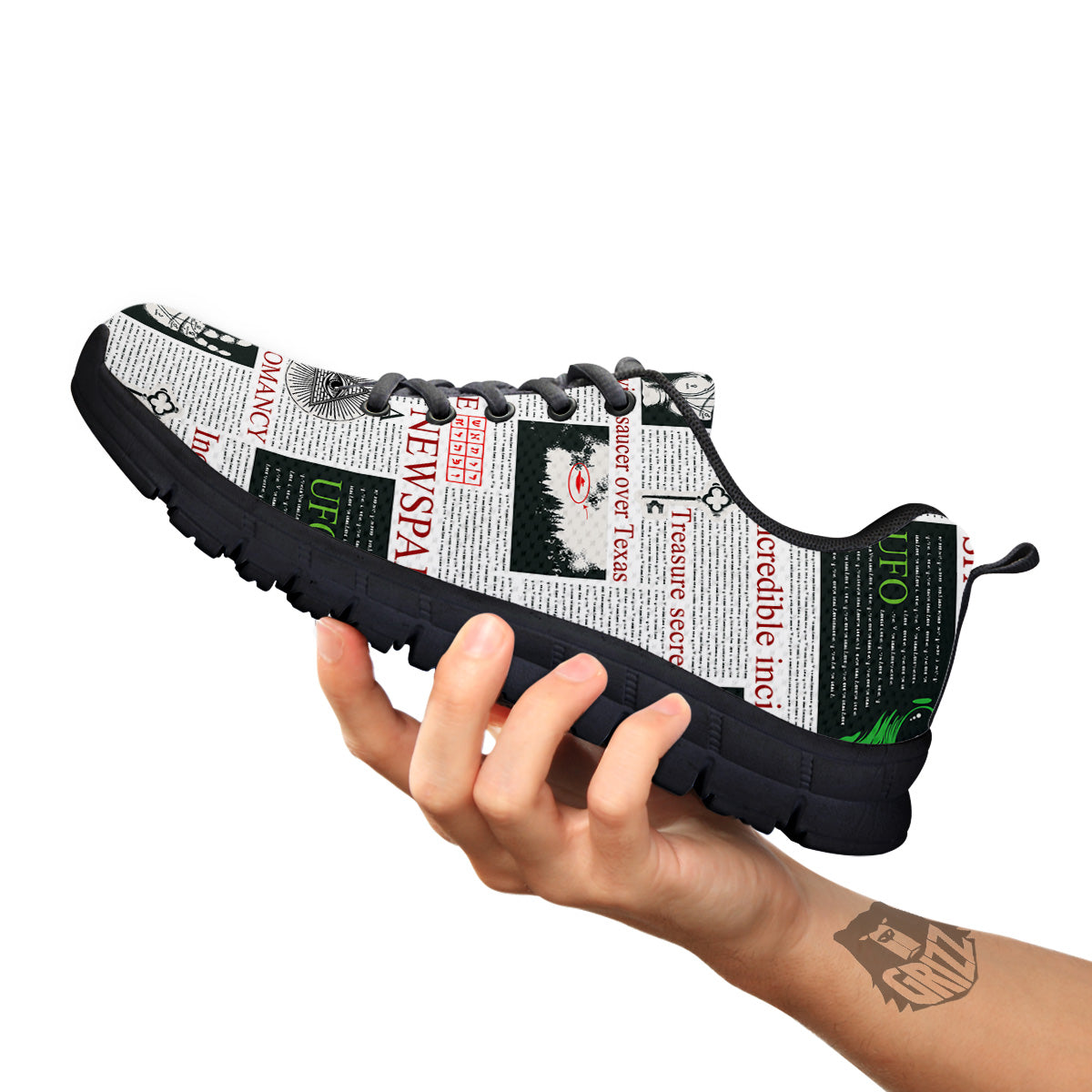 Newspaper Aliens Topic Print Pattern Black Sneaker-grizzshop