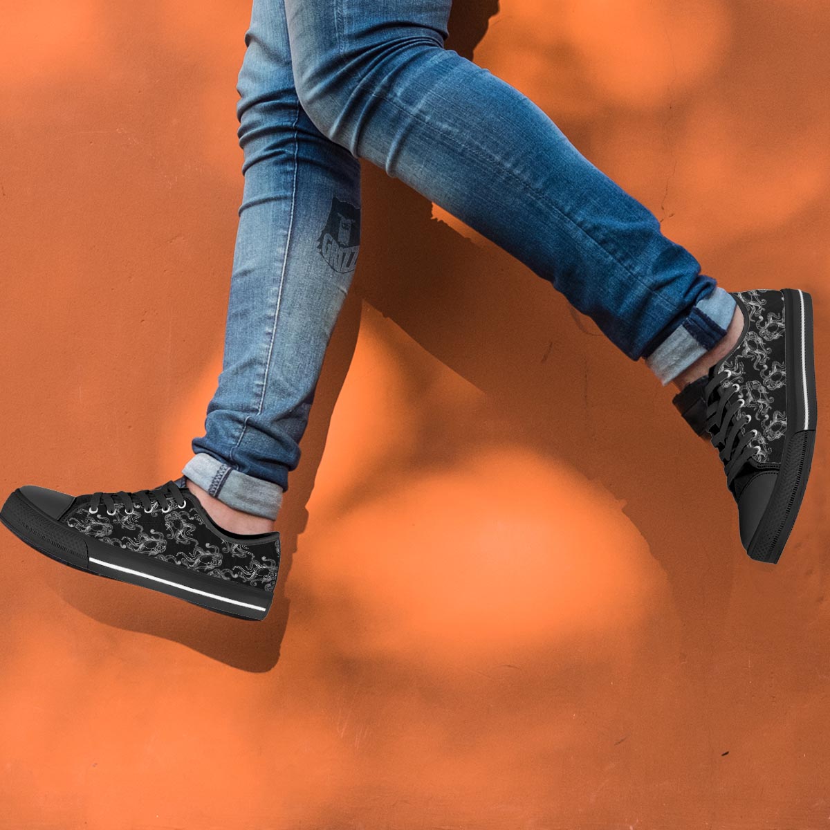 Octopus Tentacles Print Pattern Black Low Top Shoes-grizzshop