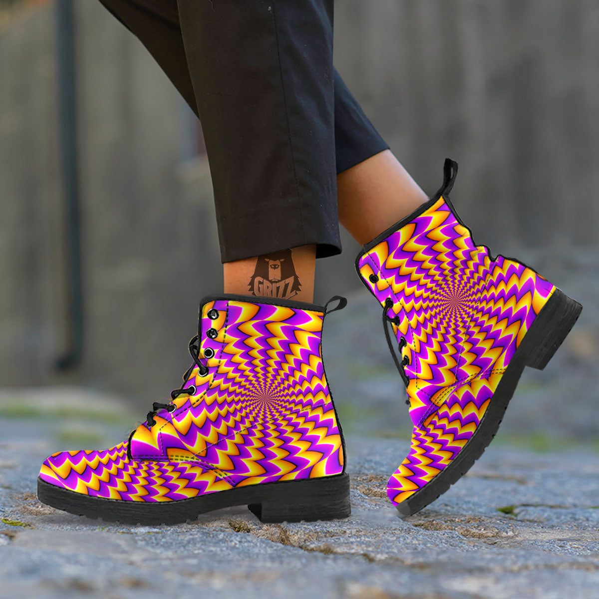 Optical Illusion Moving Dizzy Circle Leather Boots-grizzshop