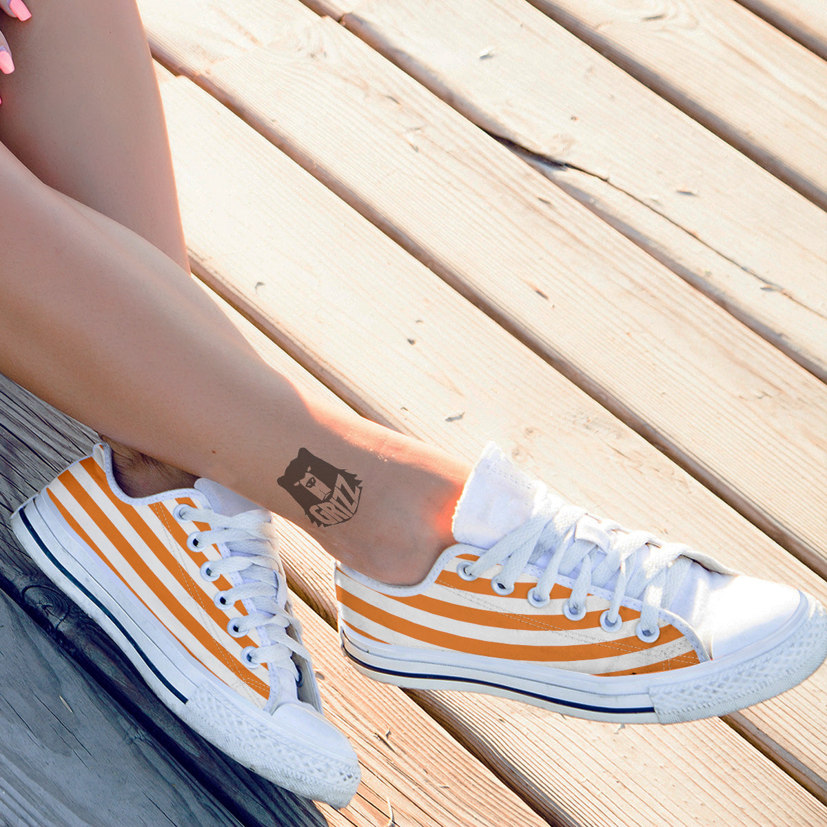 Orange Color Striped Print White Low Top Shoes-grizzshop