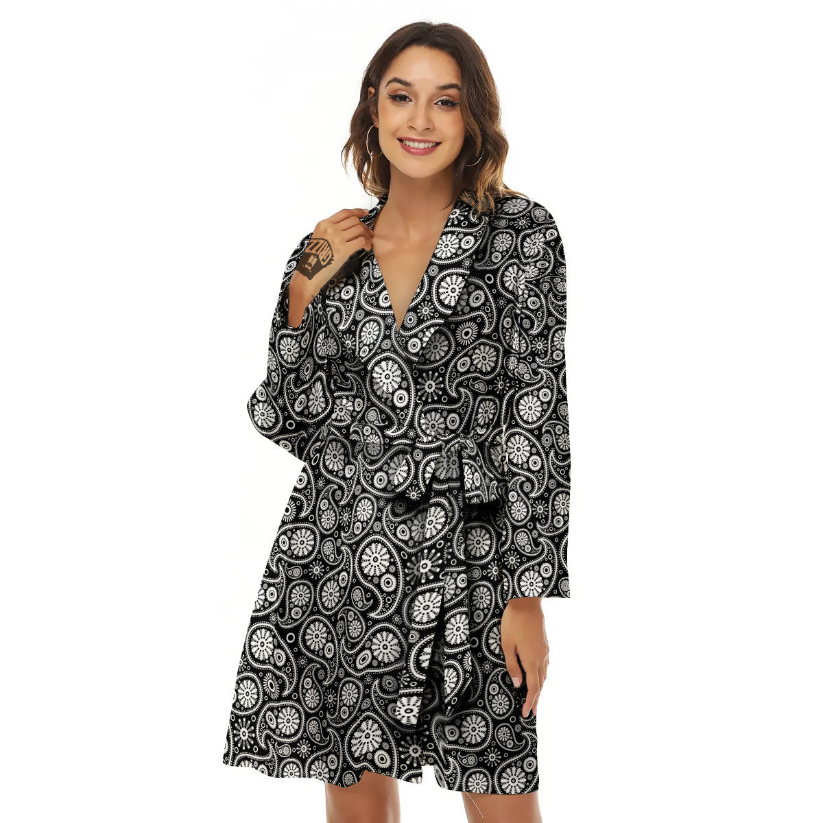 Paisley Ornament Black White And Flora Print Pattern Women's Robe-grizzshop