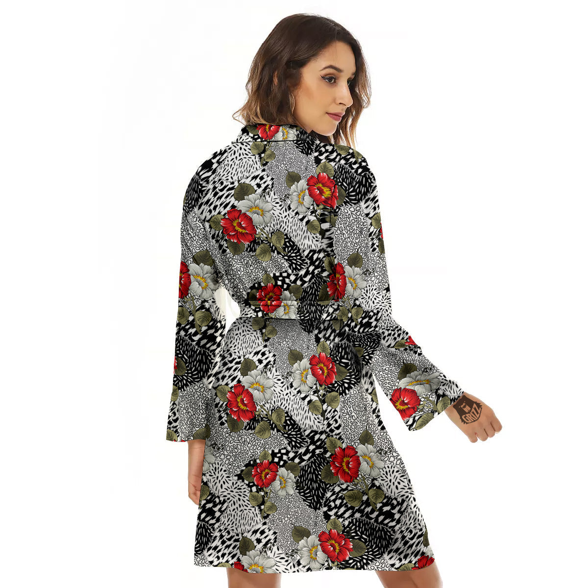 Patchwork Black White And Floral Print Pattern Women's Robe-grizzshop