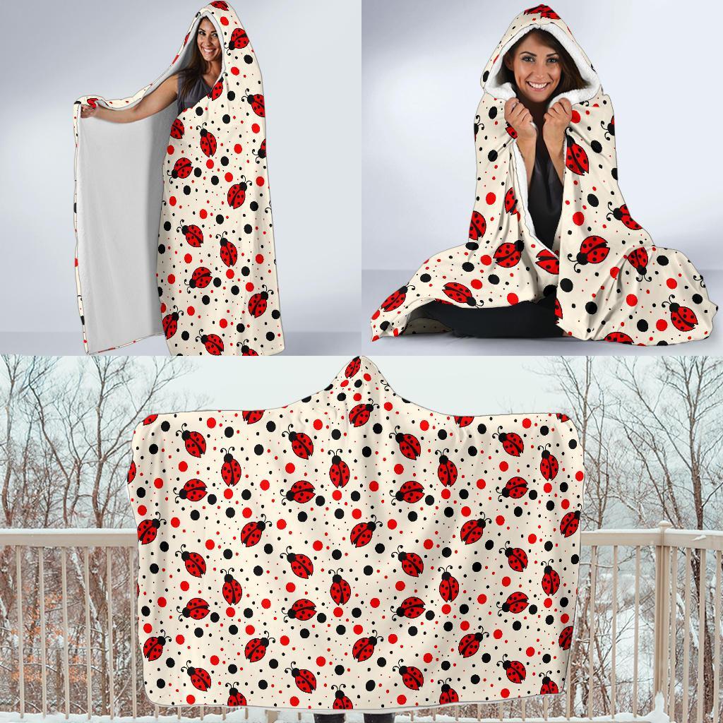 Pattern Print Ladybug Hooded Blanket-grizzshop