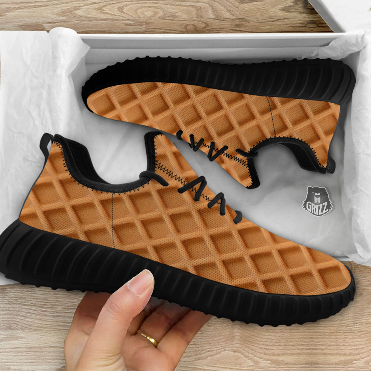 Pattern Waffle Print Black Walking Shoes-grizzshop