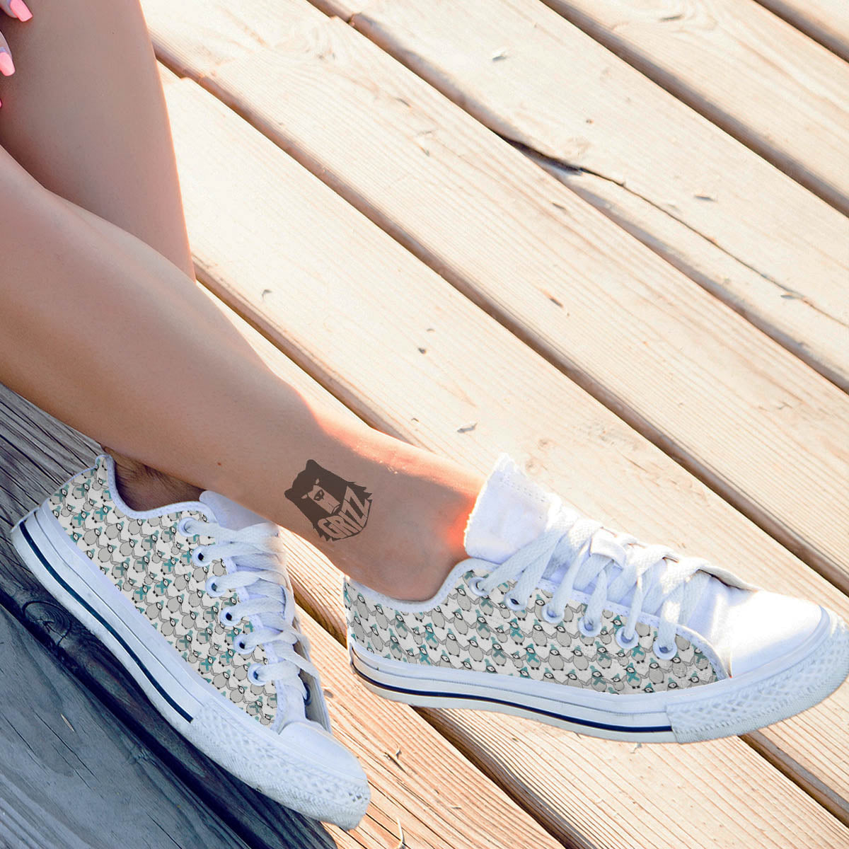 Penguin Emperor Cartoon Print Pattern White Low Top Shoes-grizzshop