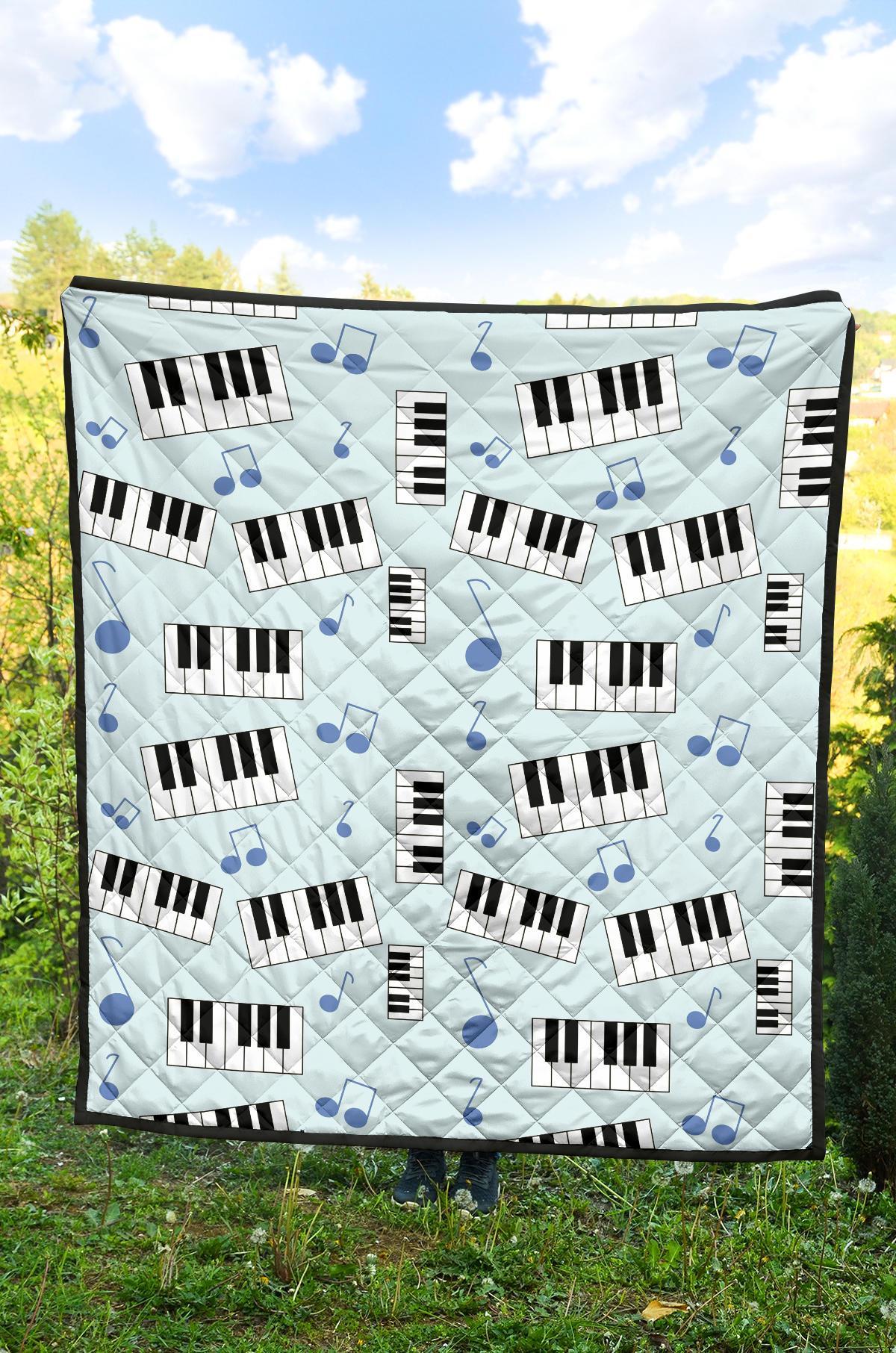 Piano Blue Pattern Print Quilt-grizzshop