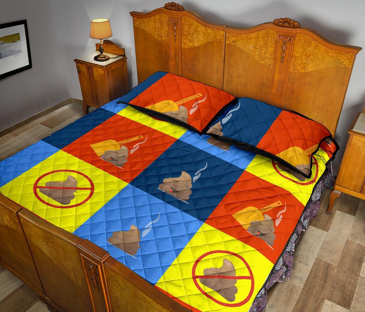 Poop Emoji Pattern Print Bed Set Quilt-grizzshop